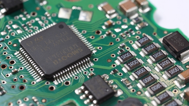 PCBs in manufacturing and detecting shorts