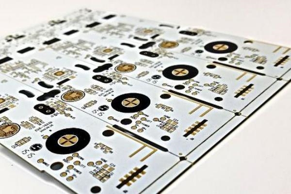 White Solder Mask: Pros, Cons, and Best Use Cases