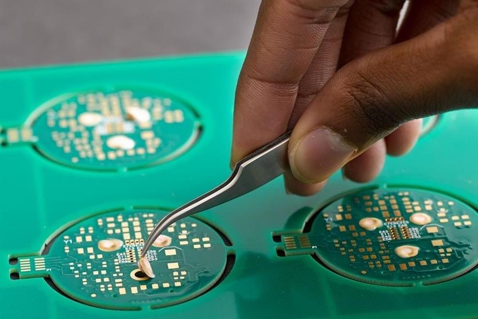 4 Proven Techniques for Removing Solder Mask