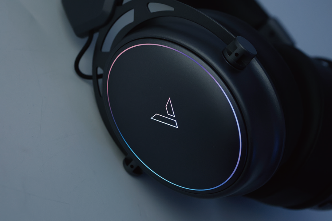 VH800 housing with RGB lighting