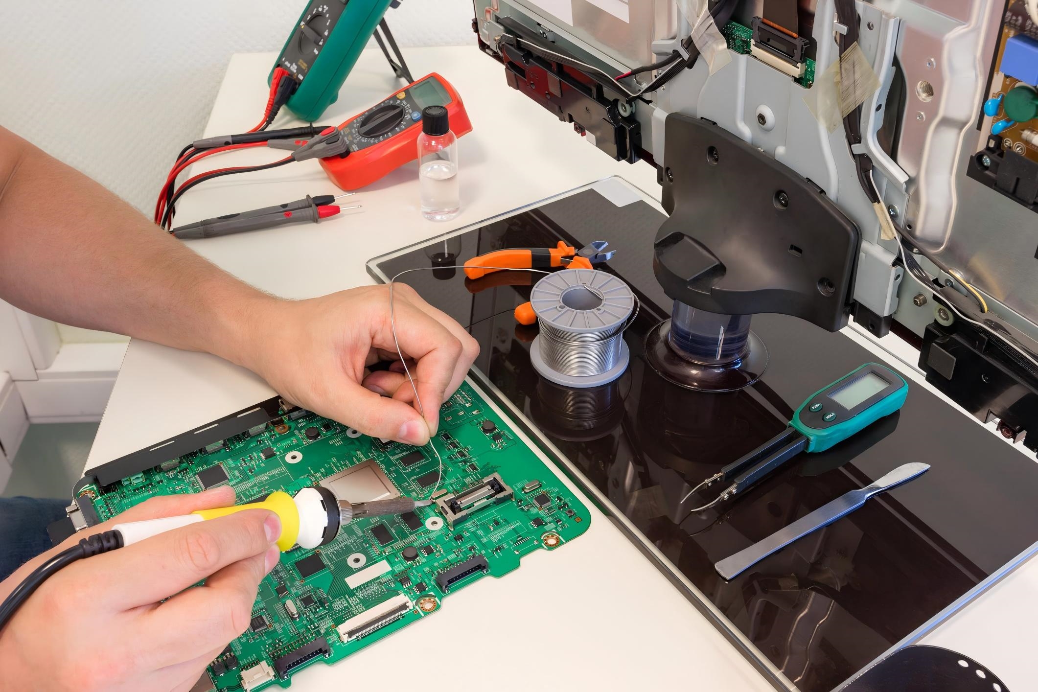Choosing the Right Automated Rework System: A Comprehensive Guide for Electronics Manufacturers