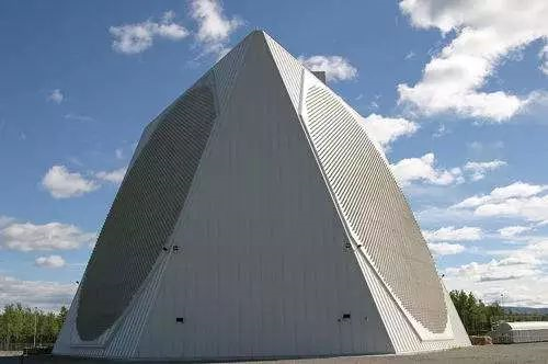 Phased Array Radar Development Approaches