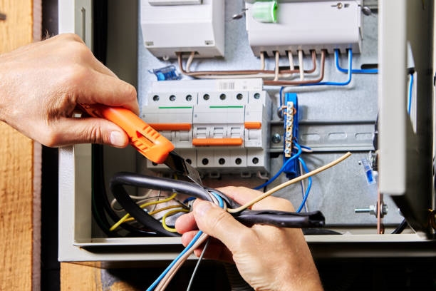 High-Voltage Switchgear: Internal Structure