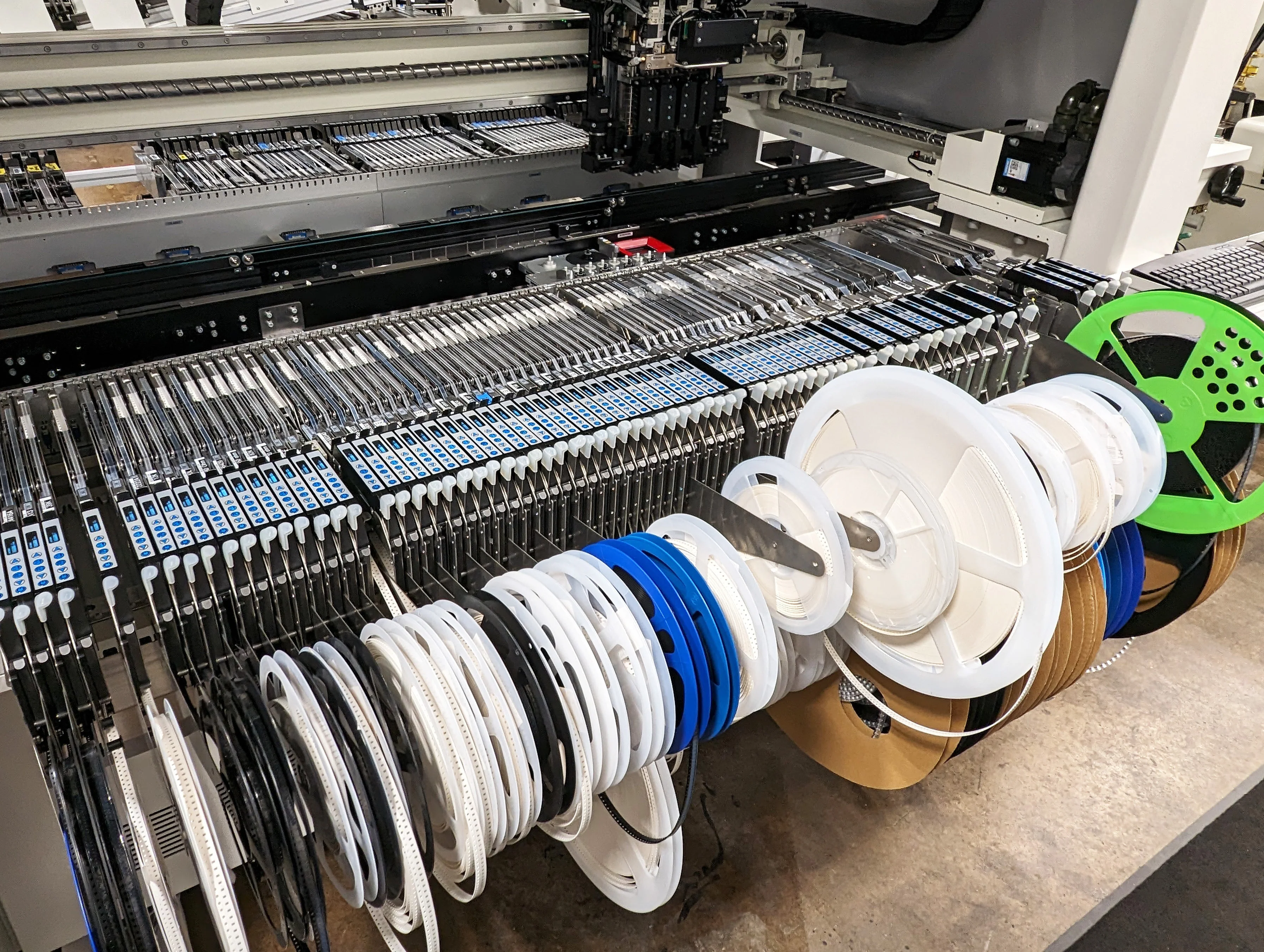 Choosing the Right Component Feeder: A Comprehensive Guide for SMT Assembly