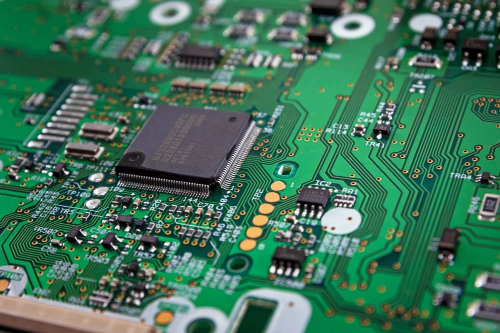 Optimizing Solder Mask Thickness for Improved PCB Performance