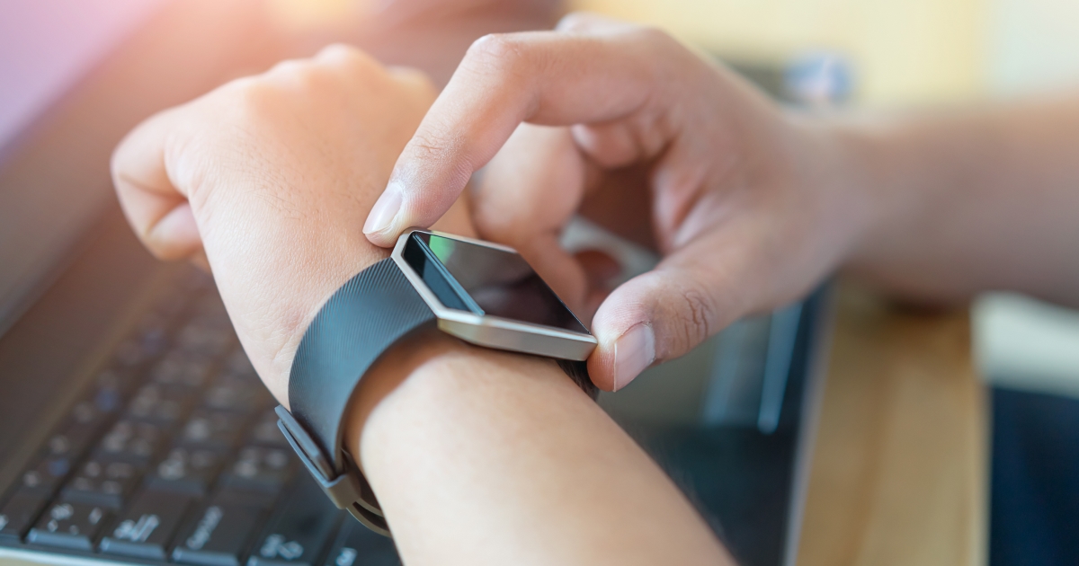 700-nA Quiescent Current Enables Always-On Wearable Designs