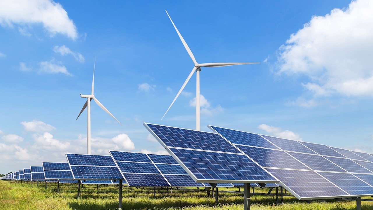 Smart Grid: Challenges of Integrating Renewable Energy