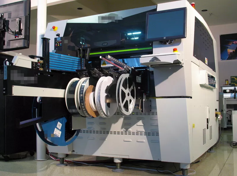The Advantages of Using Pick and Place Machines for Prototype Assembly