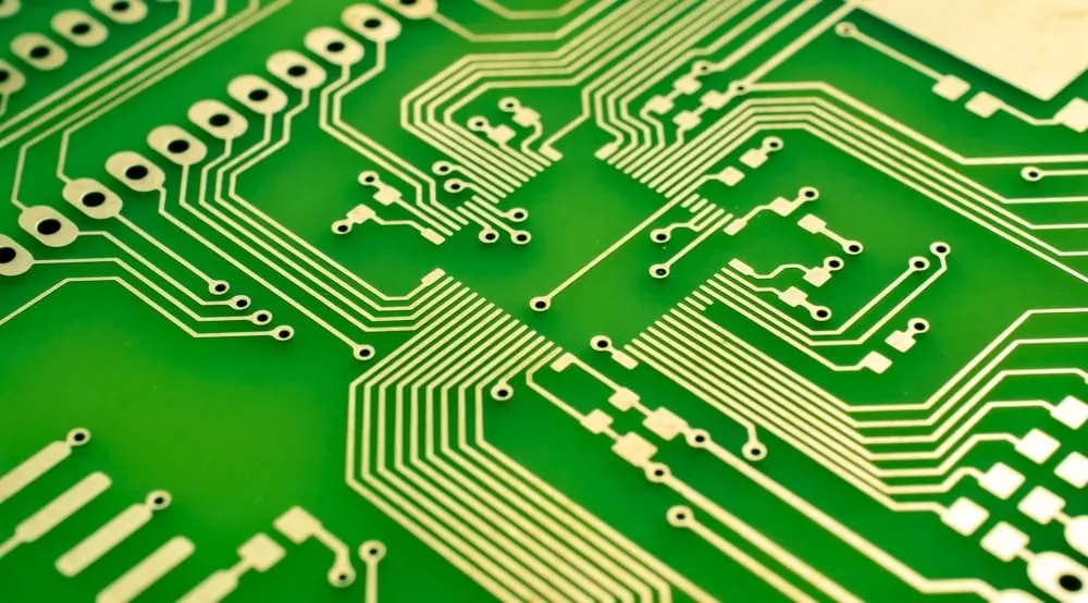 The Art of RF PCB Trace Design: Width, Spacing, and Geometry