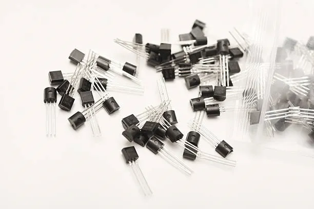 Silicon NPN Transistor Manufacturing and Current Control