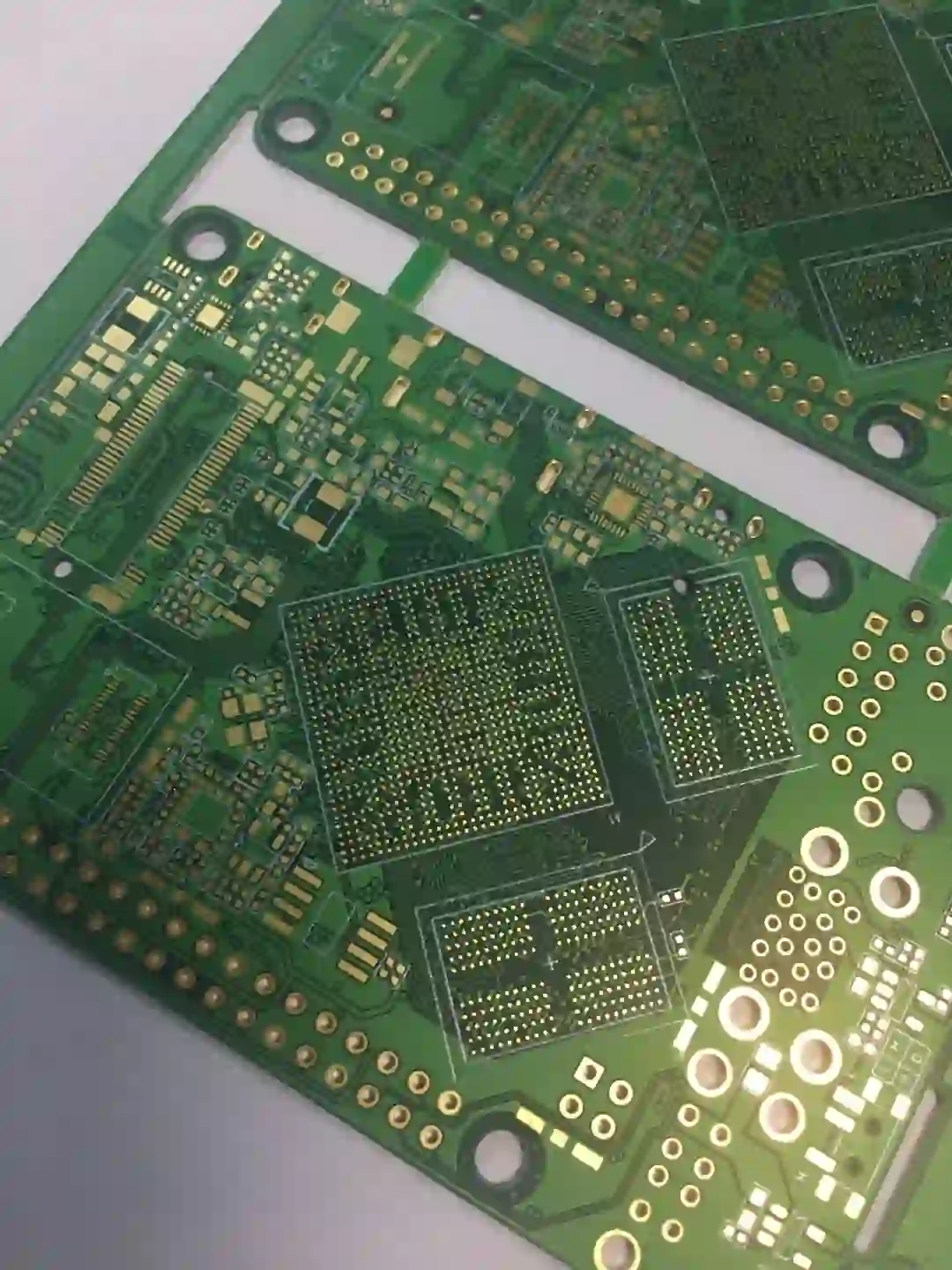 Multi-layer PCB with Via-in-Pad, blind, and buried vias for high-density routing.