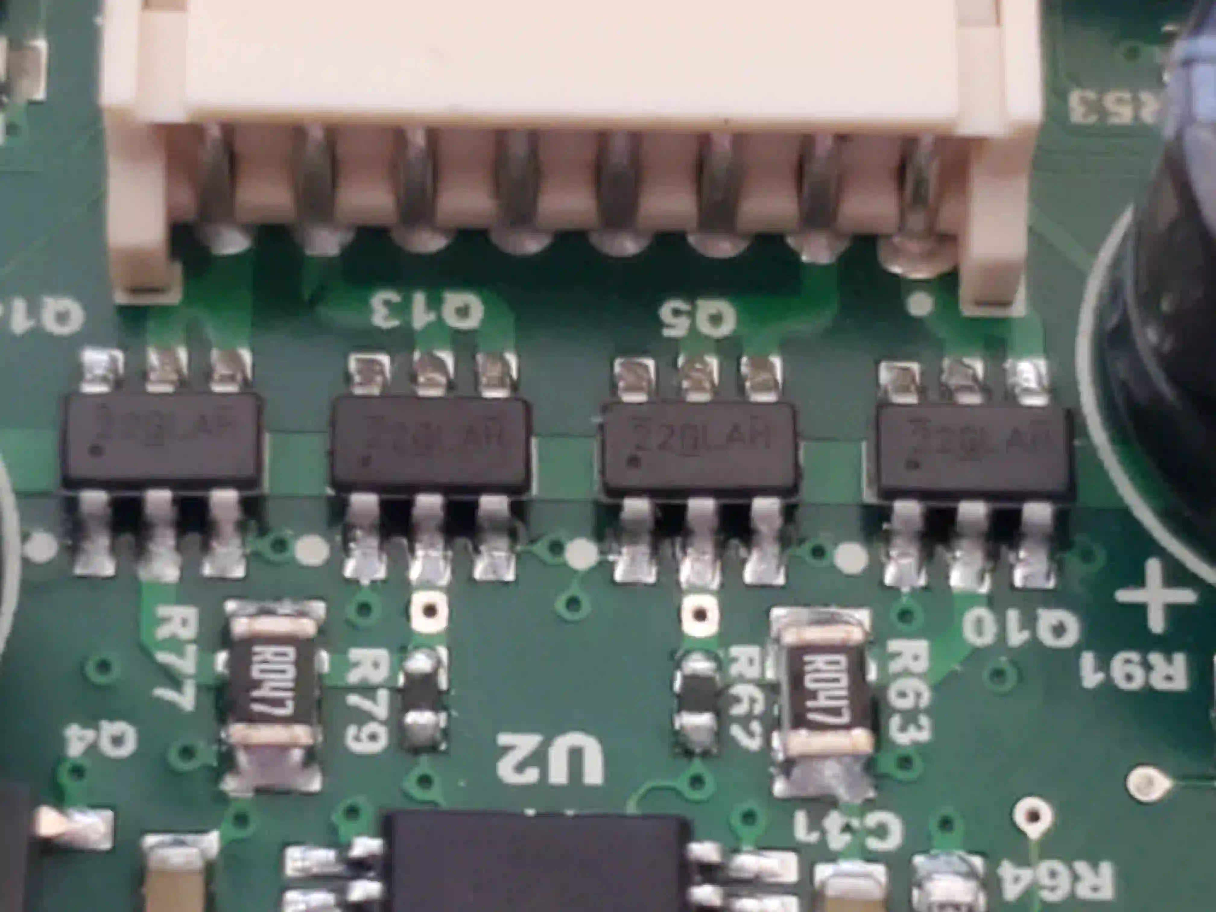 SMD transistor in SOT-23 package with identification markings