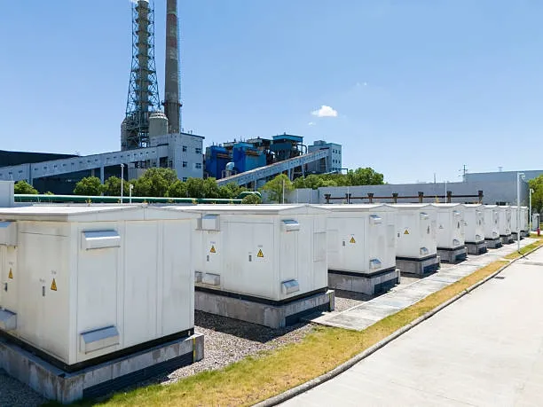 Power Distribution for Small-Medium Container Systems