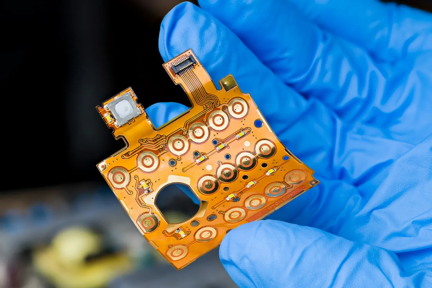 Flexible PCB with polyimide laminates in medical imaging equipment