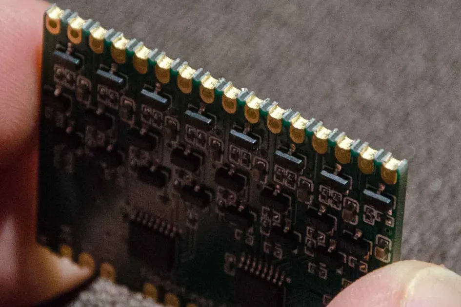 Castellated Holes and PCB Castellation: A Comprehensive Guide