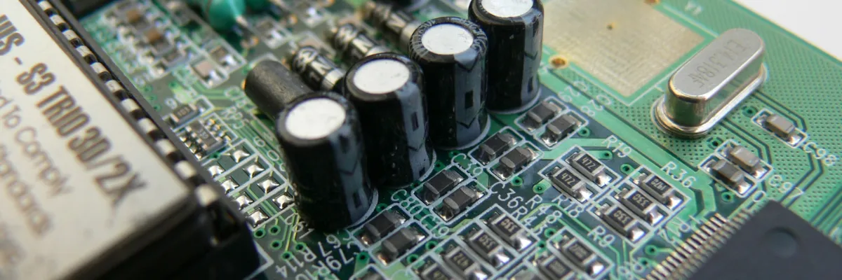Selecting the Right PCB Materials for Renewable Energy Applications