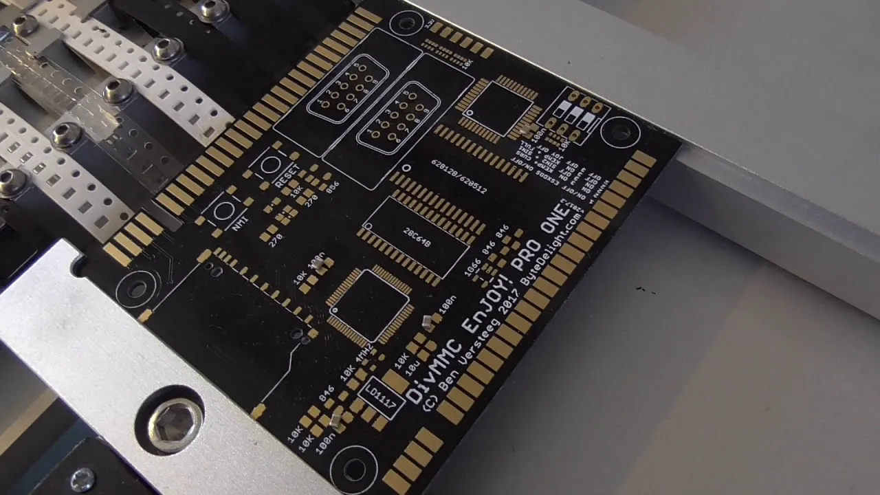 Pick and place machine aligning with fiducial marks