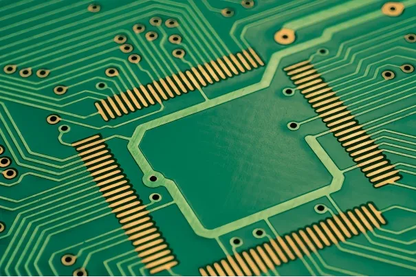 Troubleshooting with Green Solder Mask: A Practical Guide for Electronics Engineers