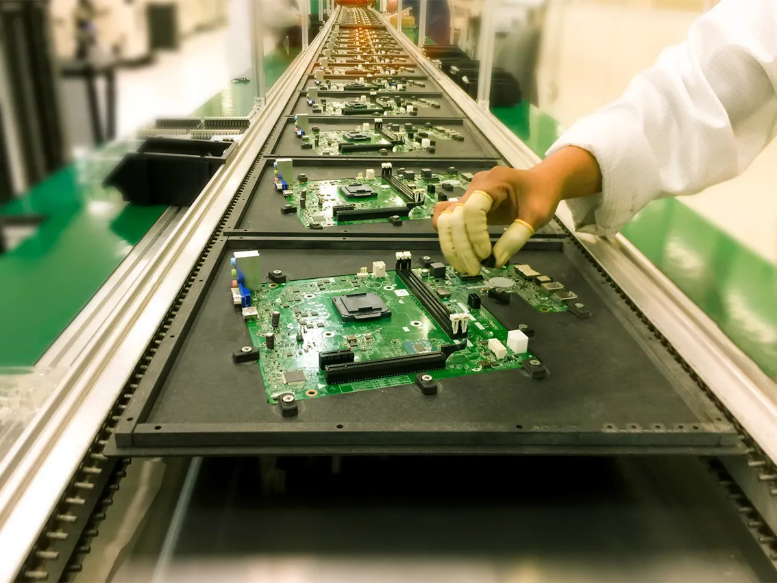 Complex PCB design for selective soldering