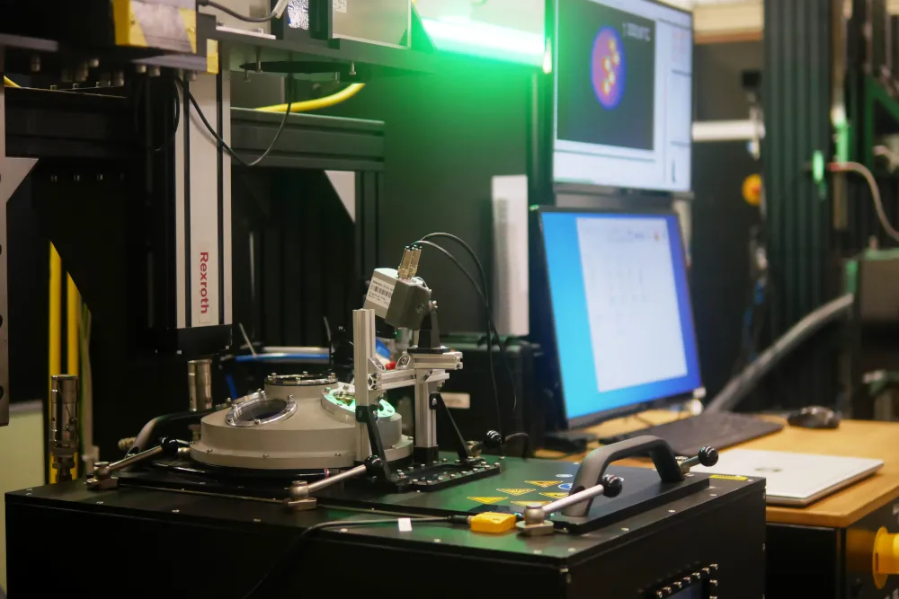 Thermal Imaging of Embedded Circuit