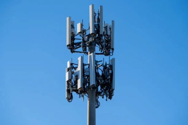 Mobile Base Station Roles and Radiation vs Distance