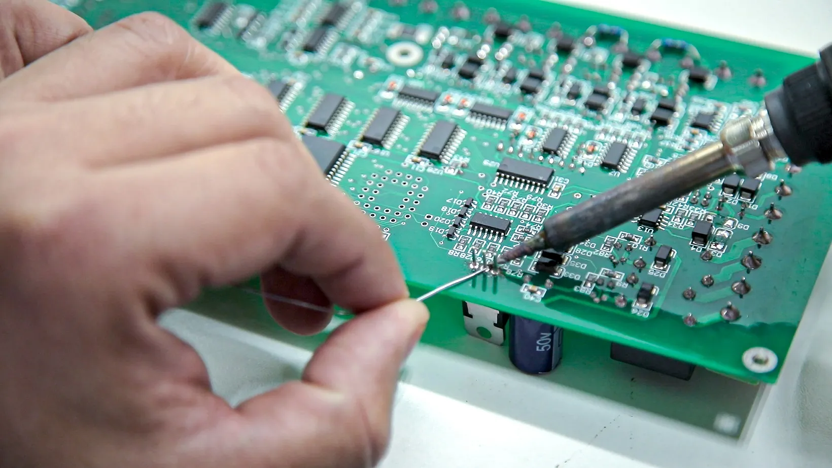 Completed PCB board after successful data transfer