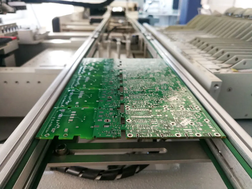 SMT assembly line for precise elevator PCB production