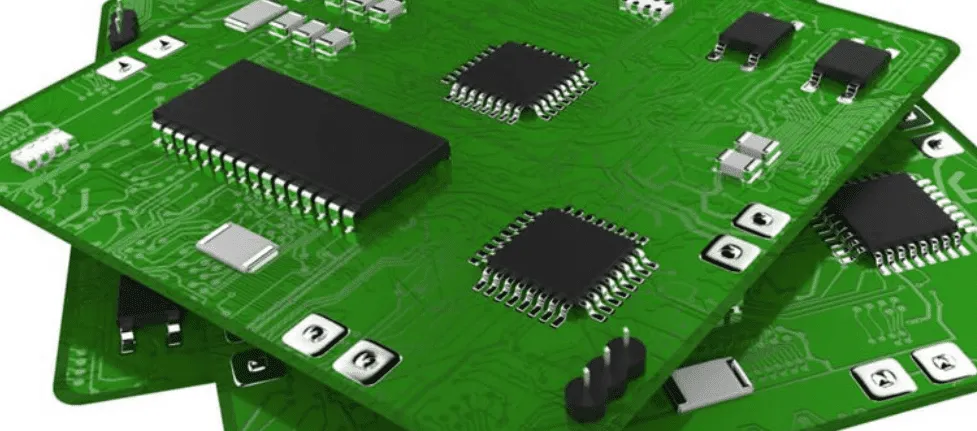 Single-layer PCB design example with components and traces.