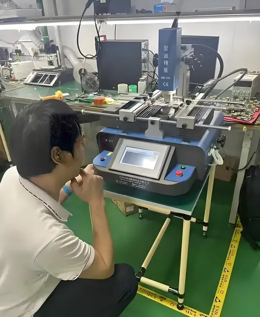 Desoldering component on CT scanner PCB with rework station