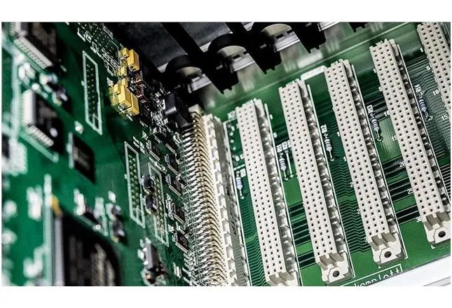 Board-to-board connector linking two PCBs in a stacked configuration.