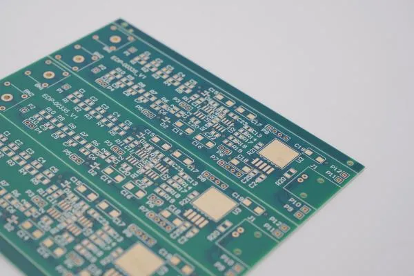 High-frequency PCB designed for space communication systems