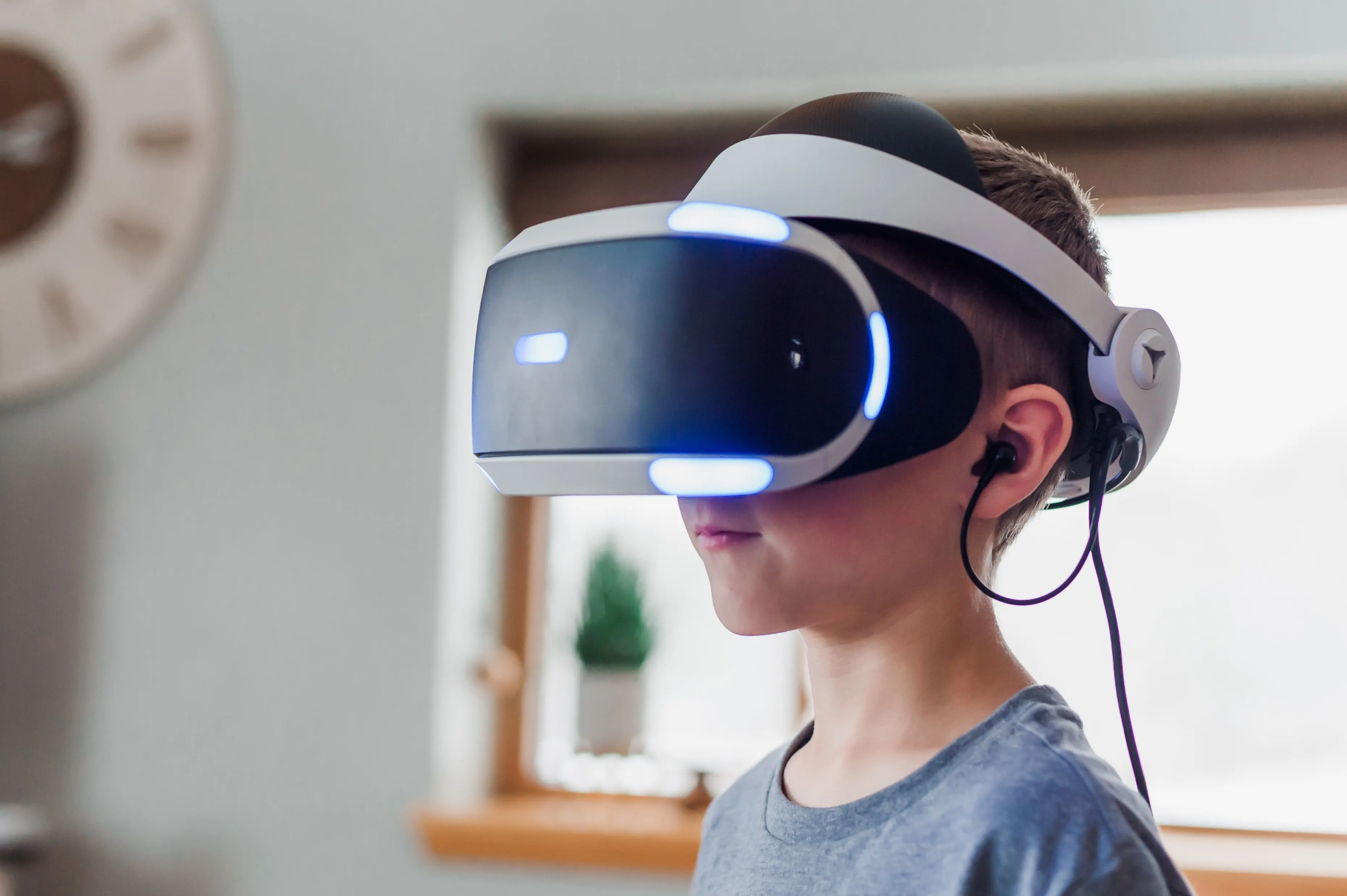 A Clear Guide to Virtual Reality (VR) Technology