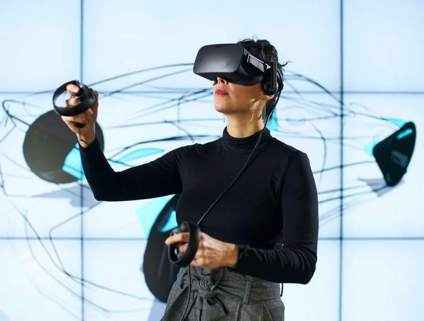 How Designers Can Transition to VR Design