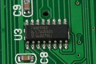 PCB component spacing and orientation for avoiding placement mistakes