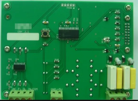 Single-sided PCB calculator components for a simple design