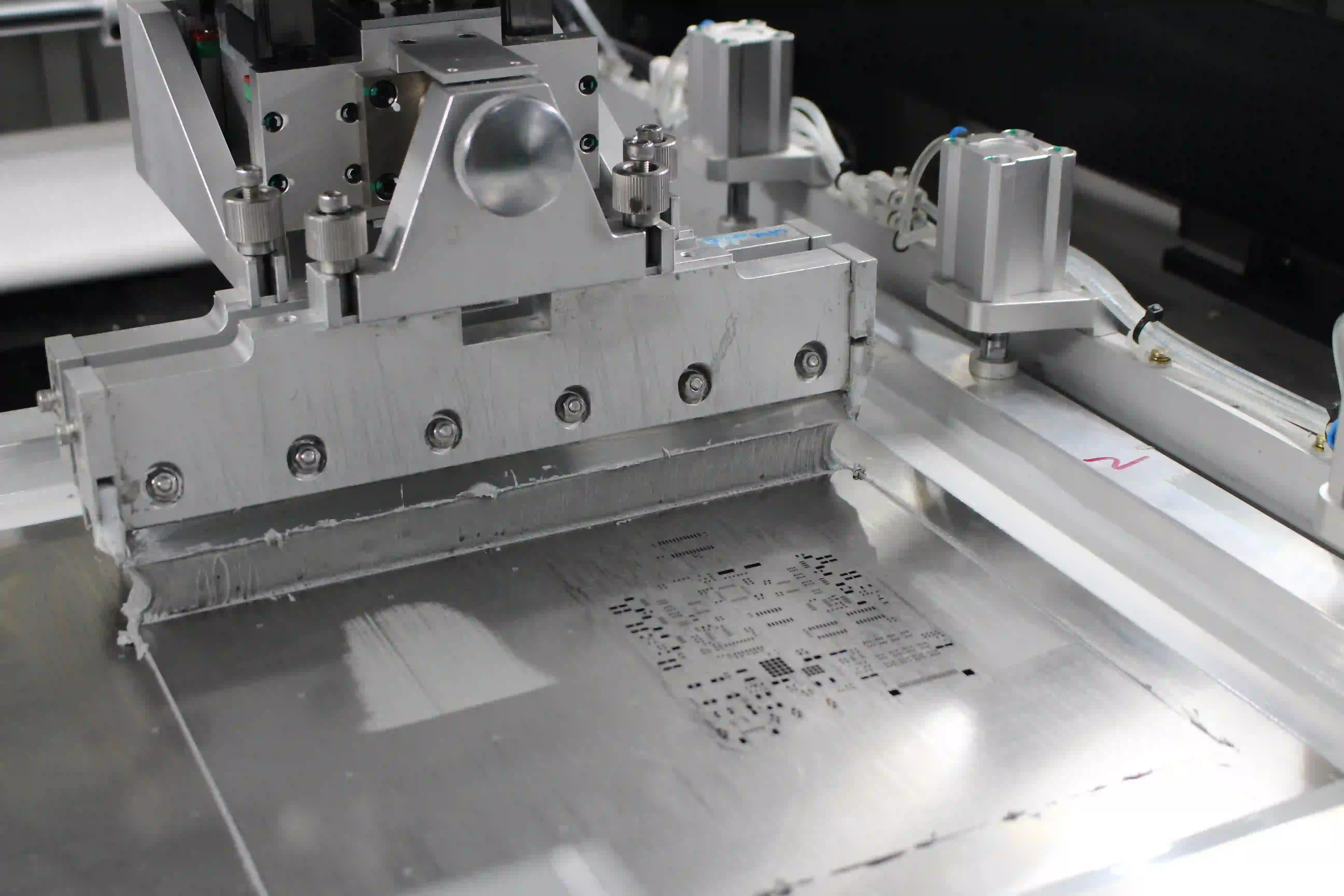 The Impact of Solder Paste Particle Size on SMT Assembly