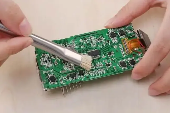cleaning pcb