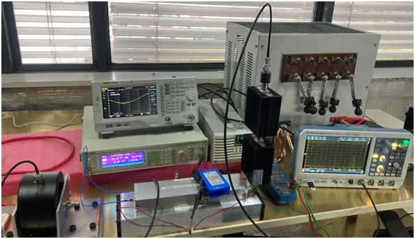 Insertion loss calibration of an injection probe