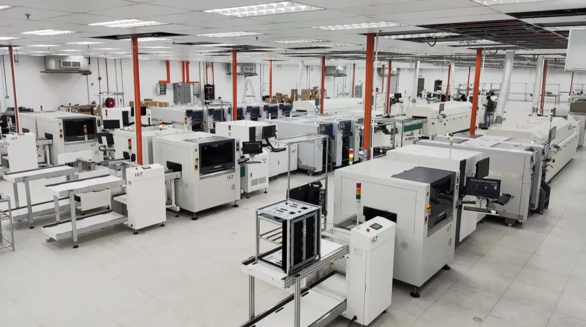 Automated SMT assembly line for scaling PCB production