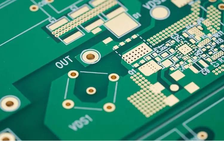 PCB with smooth Immersion Tin surface finish."