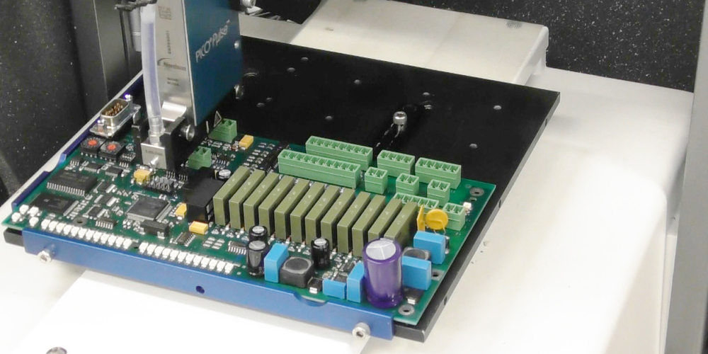 Selective PCB conformal coating application for creepage distance improvement