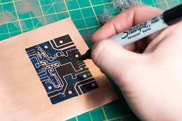 Home setup for DIY PCB etching with household materials