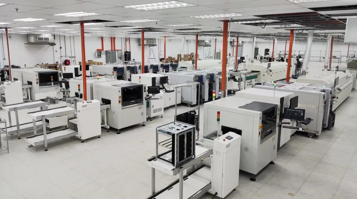Automated SMT assembly line for scaling PCB production