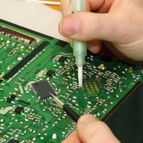 Flux application on PCB during SMT process