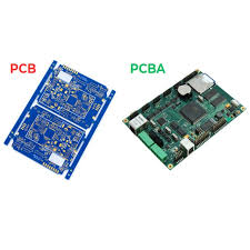 Comparison of traditional PCB vs upgradable PCB for customizable electronics design
