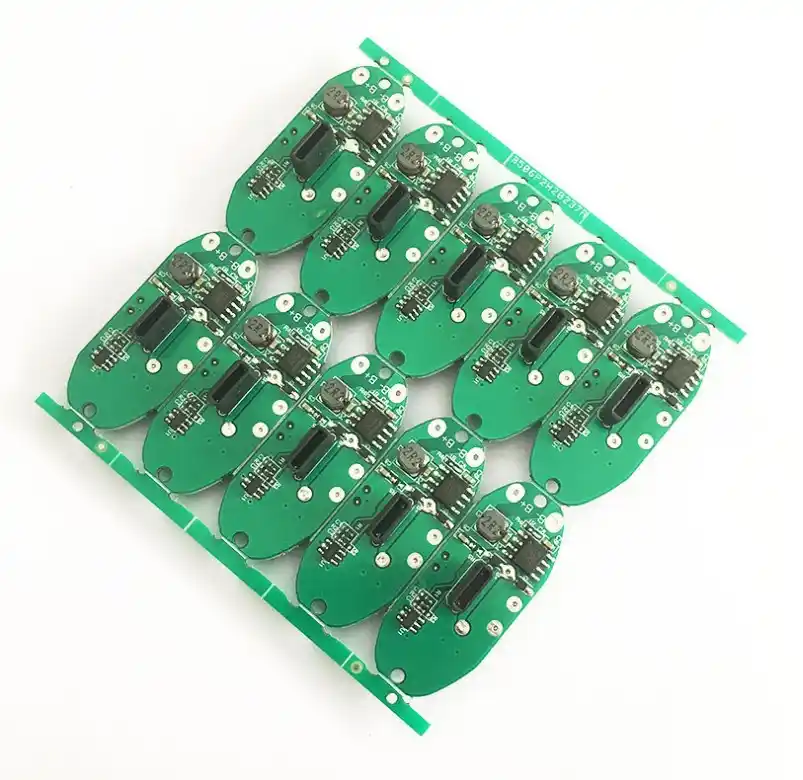 Miniature pet tracker PCB design with compact components