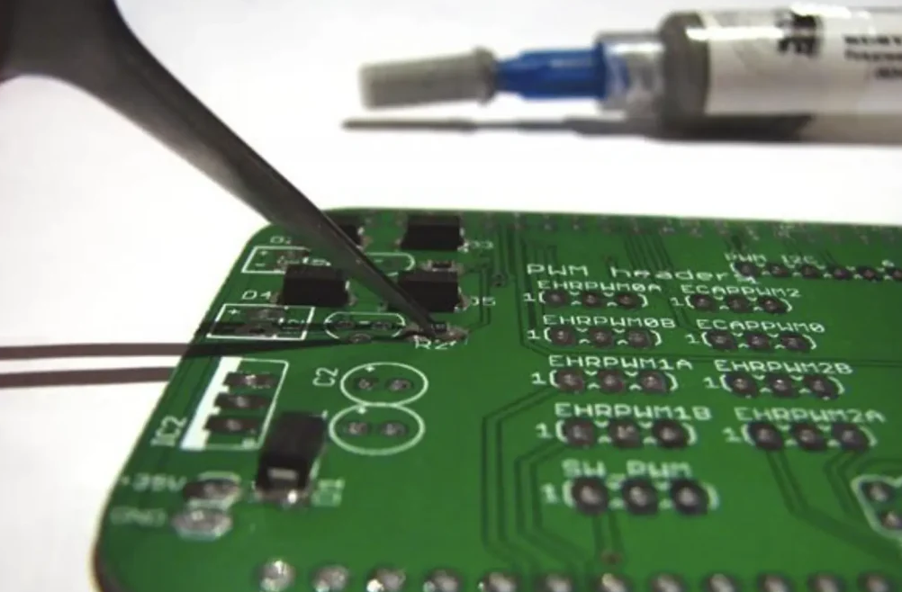 Soldering components for DIY server PCB