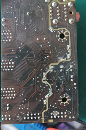 Damaged PCB from harsh environment exposure in oil rig case study