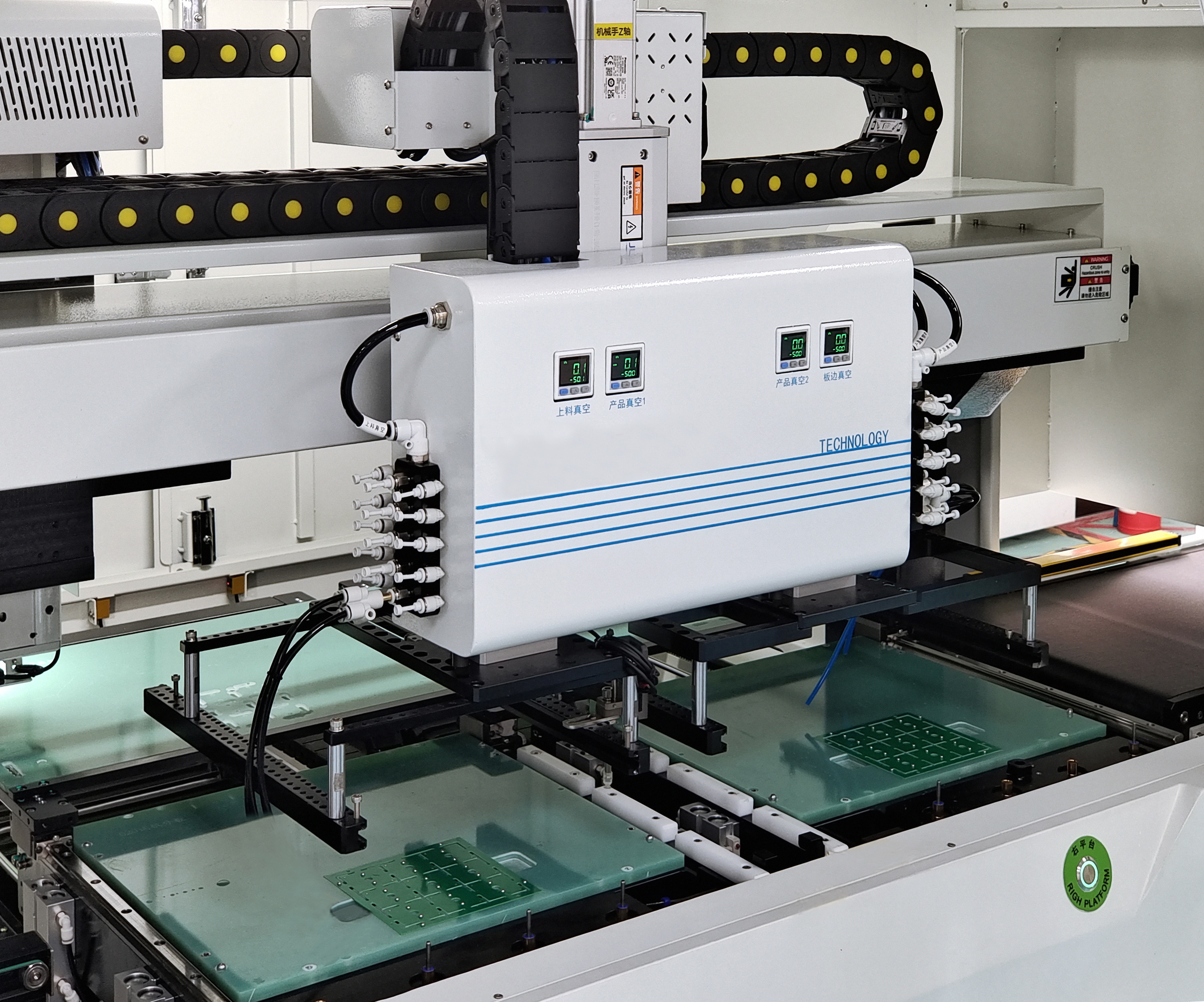 PCB depaneling methods including pizza cutter and CNC router tools