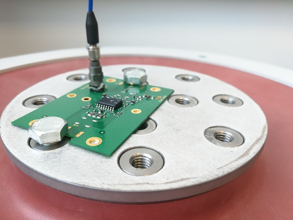 Vibration testing for PCB on a shaker table for automotive reliability